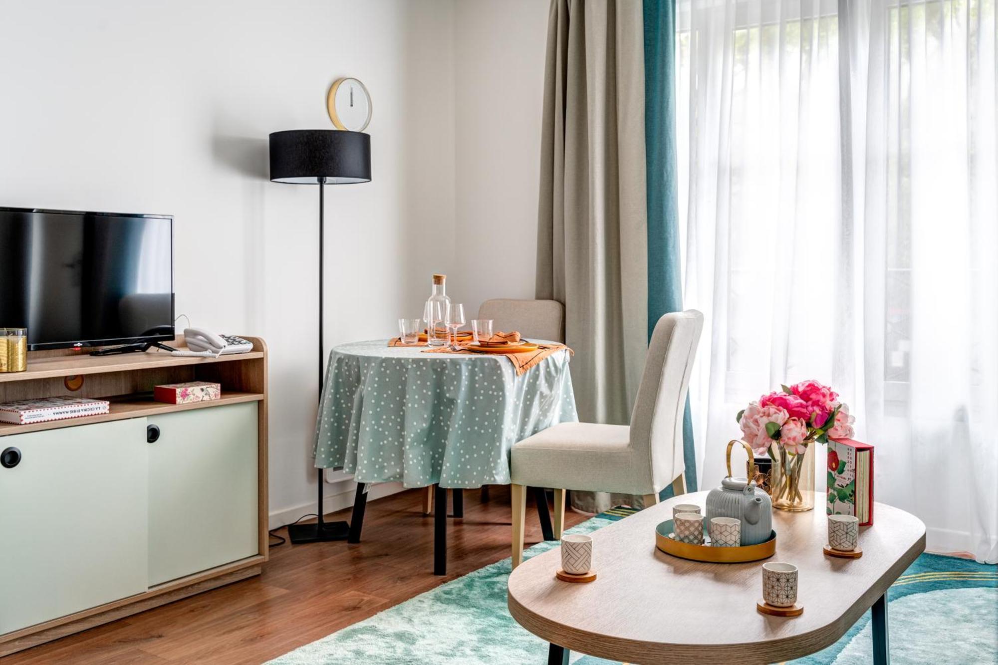 Zenao Appart'Hotels Le Raincy Thiers Exteriör bild